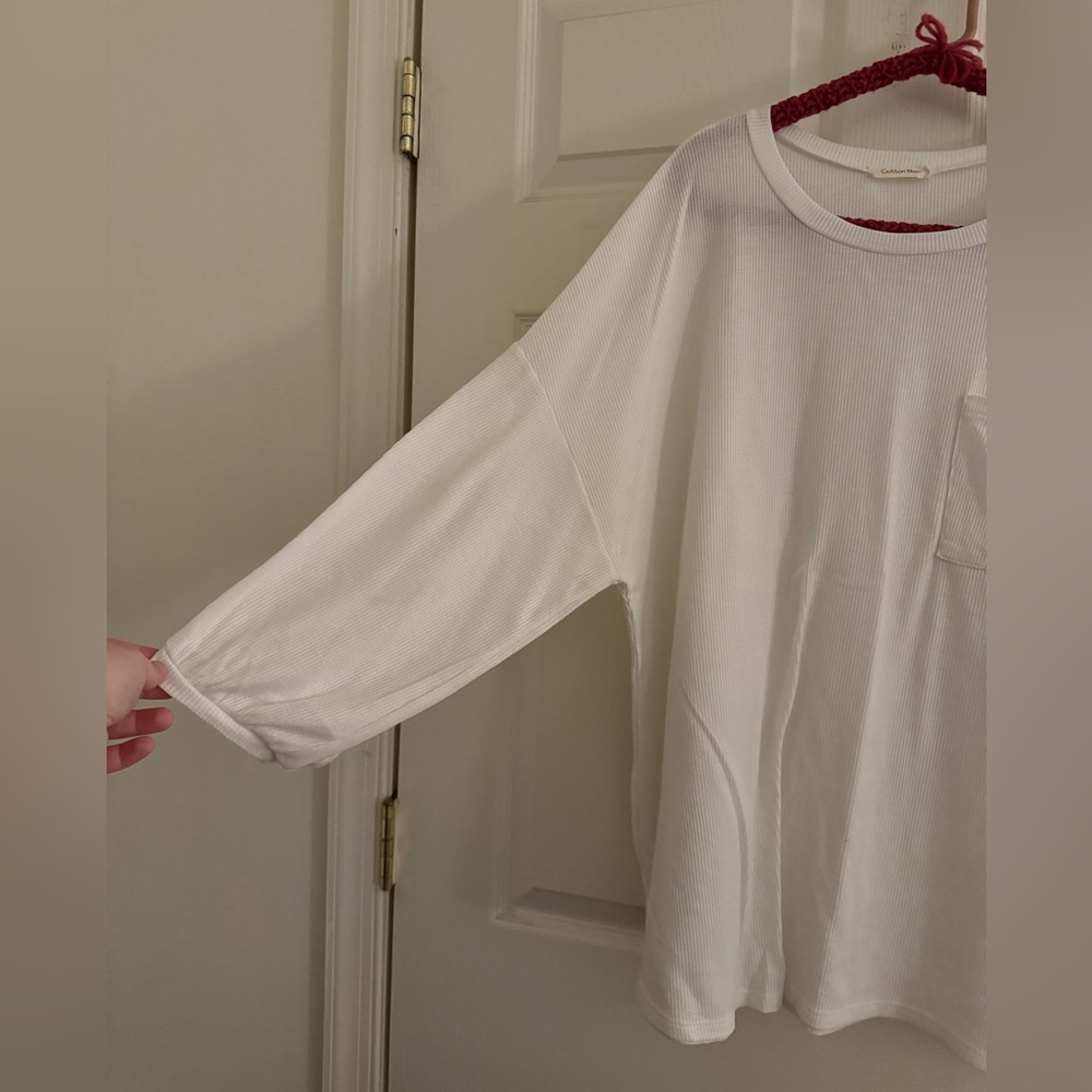 White waffle material long sleeve